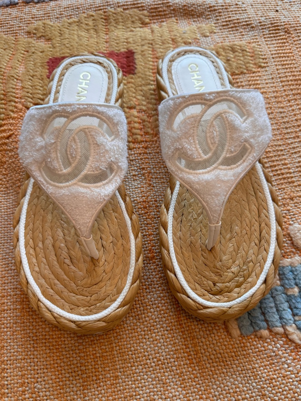 CHANEL White Braided Espadrille Thong Sandals with CC Logo